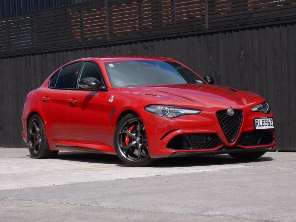 2024 Alfa Romeo Giulia Quadrifoglio image
