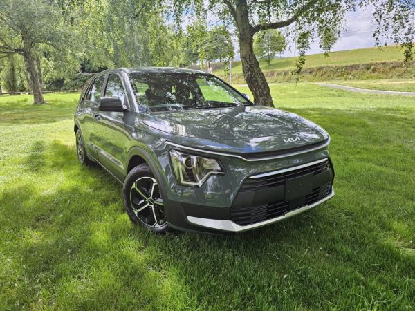 2025 Kia Niro SUV LIGHT 1.6PH/6AM image