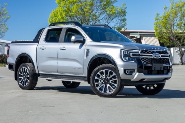 2025 Ford Ranger Platinum 3.0L V6 4x4 image