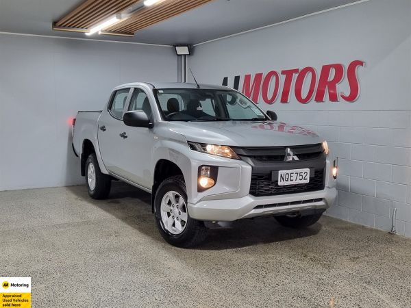 2021 Mitsubishi Triton Ute GLX 4WD (NZ New) image