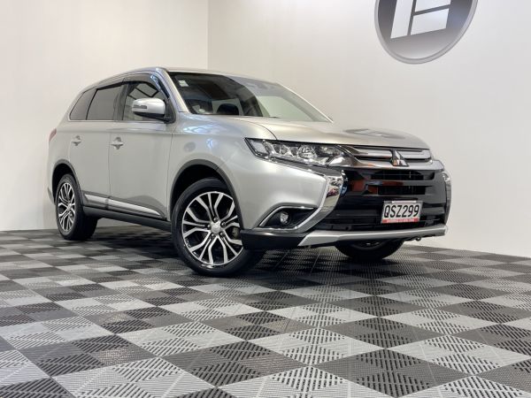 2019 Mitsubishi Outlander image