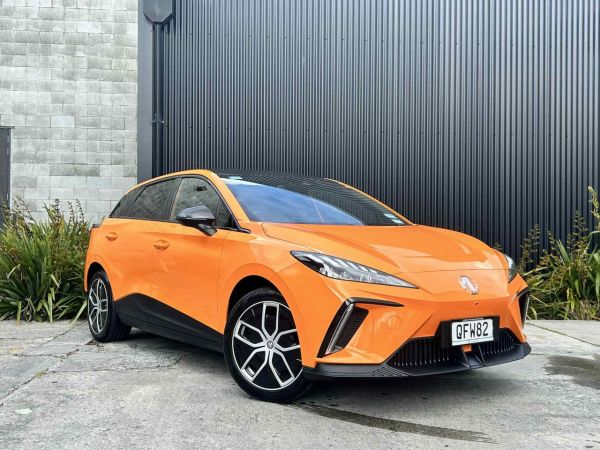 2023 MG 4 Essence 64kWh/EV image