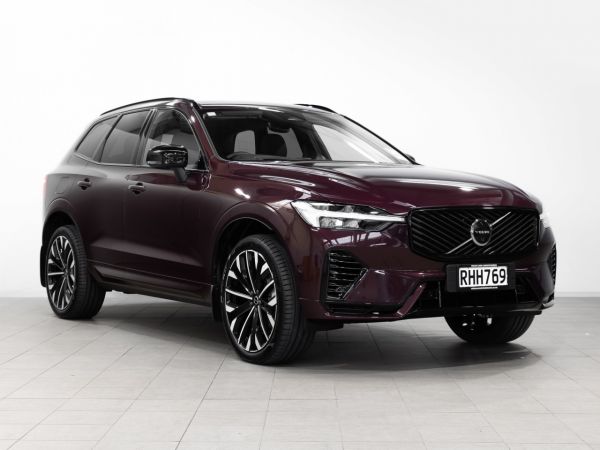 2025 Volvo XC60 T8 Ultra PHEV AWD image