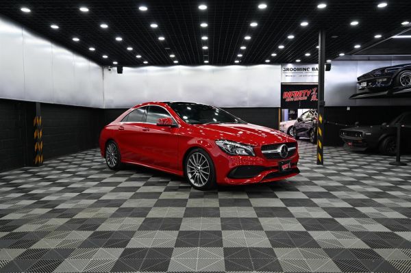 2019 Mercedes-Benz CLA 180 Sedan AMG Line*Sunroof image