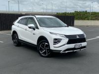 Image for 2022 Mitsubishi Eclipse Cross SUV XLS PHEV, 4WD