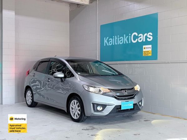 2014 Honda Fit Hatchback HYBRID L PACKAGE image