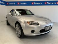 Image for 2006 Mazda Roadster Convertible