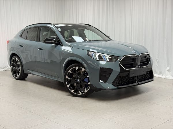 2025 BMW M35i 82GM X2 xDrive image