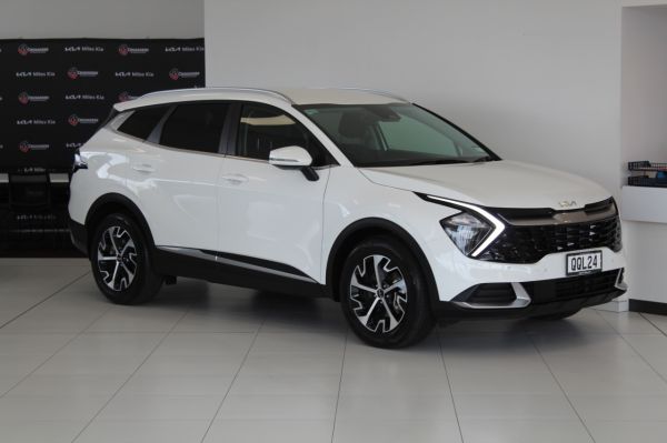 2024 Kia Sportage LIGHT HYBRID 1.6L PETROL image