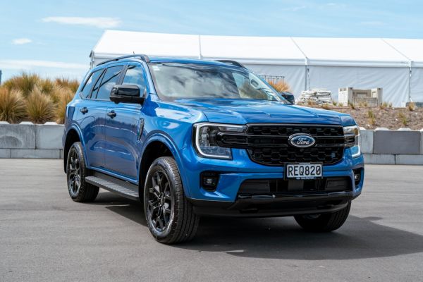 2025 Ford Everest New Gen Sport 4WD 2.0 Bi Turbo 7str 10spd image