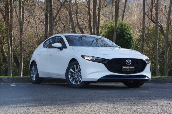 2025 Mazda 3 L HATCH 2.0 GSX 6AT image