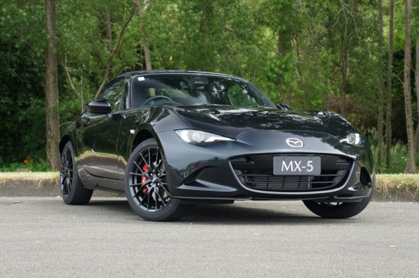 2026 Mazda MX-5 U 2.0 Roadster GT 6MT image