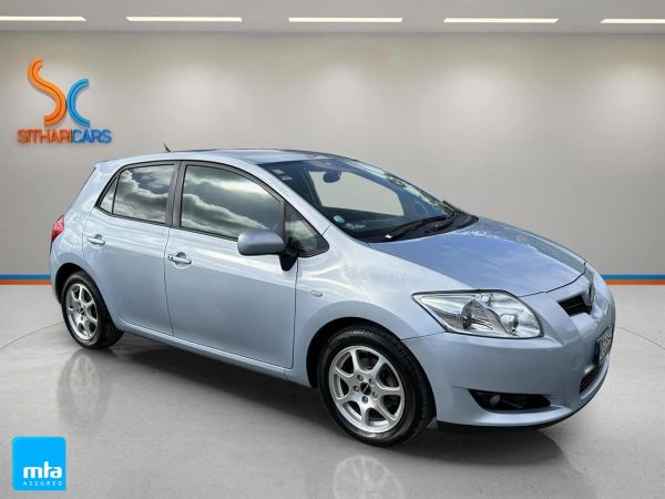 2009 Toyota Auris Hatchback Push Start image