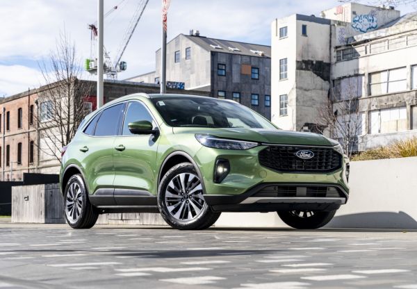 2026 Ford Escape Titanium 2.5P Hybrid FHEV image