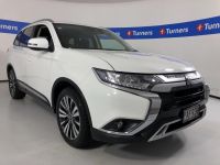 Image for 2022 Mitsubishi Outlander SUV XLS