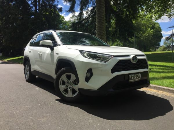 2021 Toyota RAV4 GX 2.5L HYBRID image