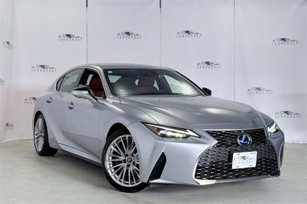 2022 Lexus IS 300h Limited,Hybrid,Carplay,360 Camera image