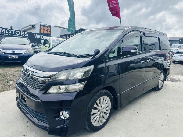 2012 Toyota Vellfire image