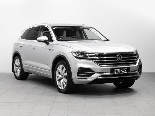 2020 Volkswagen Touareg V6 170Kw 3.0 Turbo Diesel image