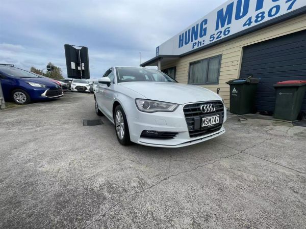 2015 Audi A3 Sedan 1.4 TFSI, Radar Cruise Control image