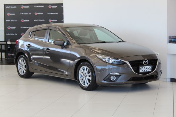 2013 Mazda Axela 1.5L PETROL image