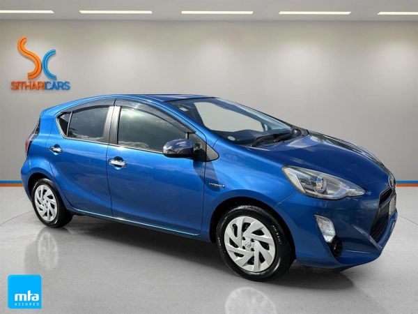 2016 Toyota Aqua Hatchback G PUSH START image