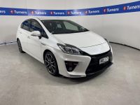 Image for 2012 Toyota Prius Wagon