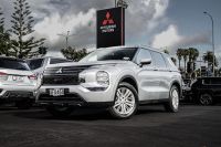 Image for 2023 Mitsubishi Outlander LS FWD