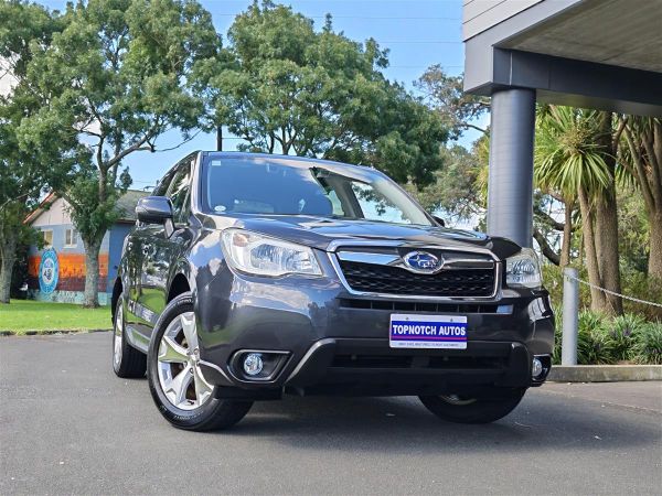 2015 Subaru Forester 4WD/2.0I-L EYESIGHT/PUSH START!! image