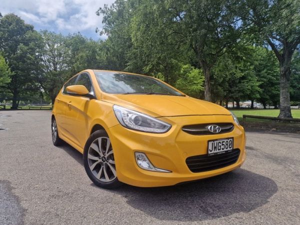 2016 Hyundai Accent Elite image