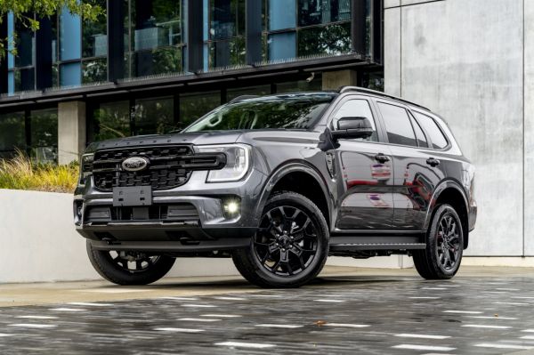 2025 Ford Everest Sport 2.0D 4WD 7-Seats image