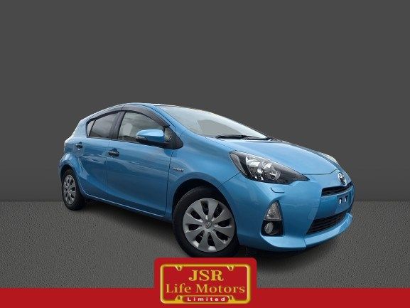 2012 Toyota Aqua Hatchback S image