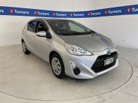 Image for 2016 Toyota Aqua Hatchback