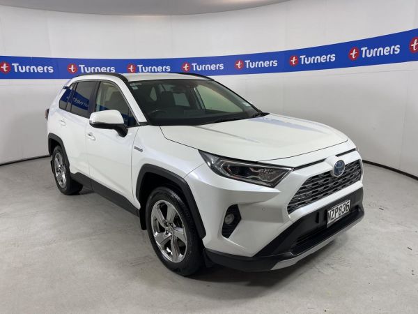 2021 Toyota RAV4 SUV GXL image
