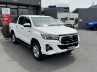 Image for 2019 Toyota Hilux SR5 Diesel Turbo 4WD Automatic