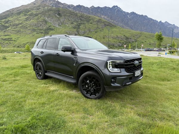 2025 Ford Everest Sport 2.0D image