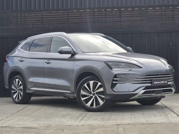 2025 BYD Sealion 6 Premium Extended Range image