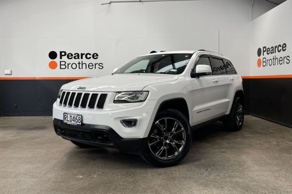 2016 Jeep Grand Cherokee LAREDO, 3.6P, 4X4, SRT8 ALLOYS image