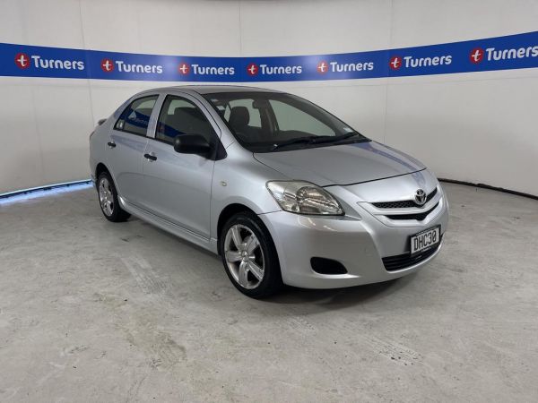 2006 Toyota Yaris Sedan image