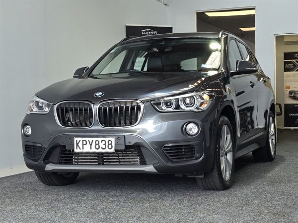 2017 BMW X1 SUV S18i 1.5P/8At image