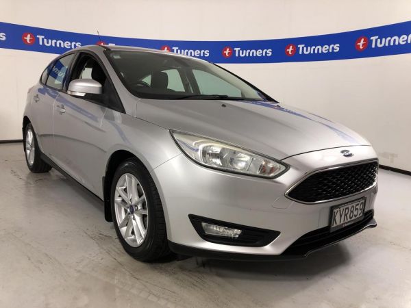 2017 Ford Focus Hatchback Trend image