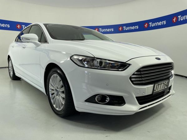 2016 Ford Mondeo Hatchback Trend 5DR Diesel image