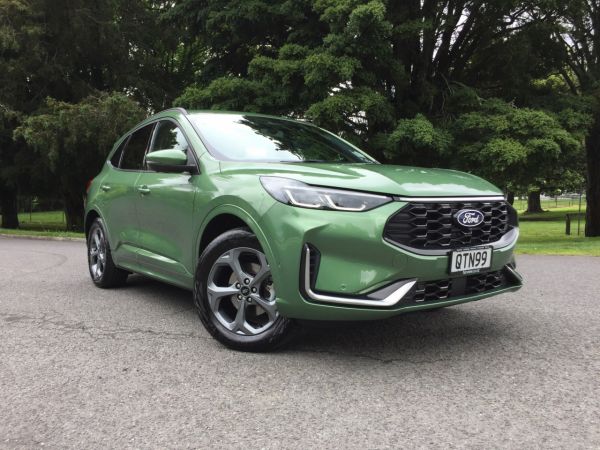 2024 Ford Escape ST-Line X AWD FHEV image