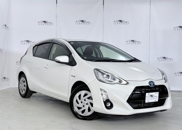 2016 Toyota Aqua HYBRID G,LED LIGHTS,48213KM image