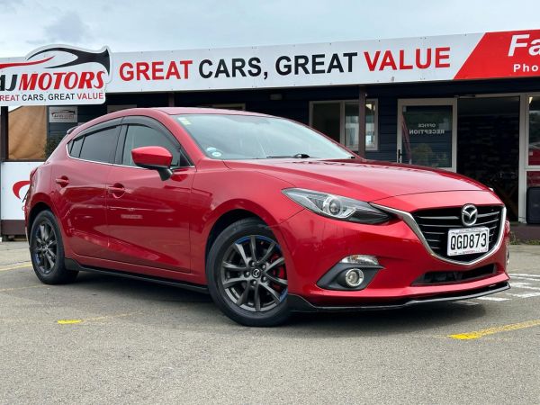 2014 Mazda Axela Hatchback 15S TOURING image