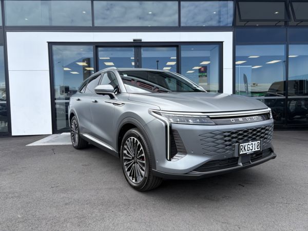 2025 OMODA 9 SUV Phev/Awd/Hd image