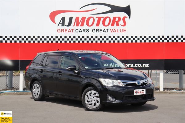 2014 Toyota Corolla Wagon 1.5L PETROL HYBRID image
