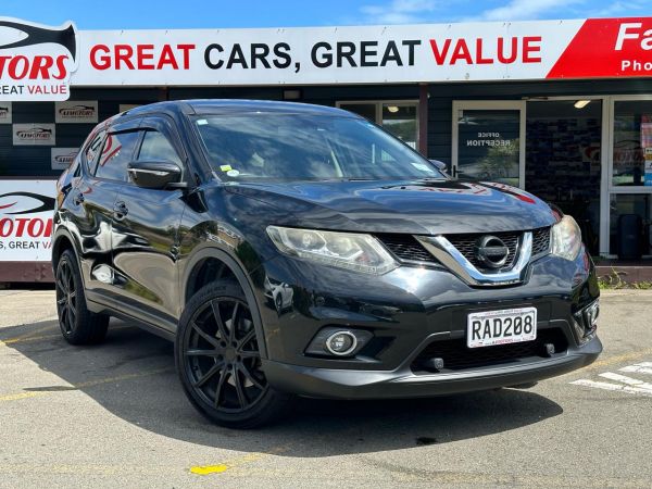 2017 Nissan X-Trail 20X 7 Seater Heater seats image