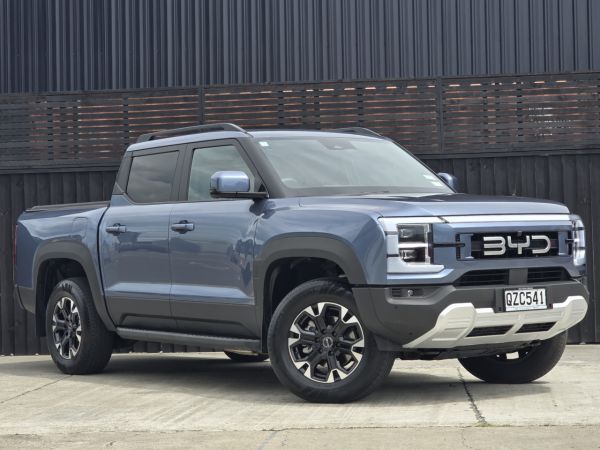 2025 BYD Shark 6 Premium Phev Awd Ute image