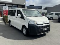 Image for 2020 Toyota Hiace ZR 2.8 Diesel Turbo 10 Seater
